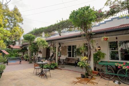 Eden Garden Villa By Jadecaps Nr Mg Road Garden Bangalore Eksteriør billede